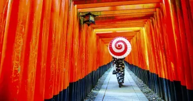 Visita Fushimi Inari, uno dei santuari più famosi di Kyoto